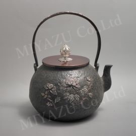新品自宅保管 鉄 燗鍋 桜 螺鈿蓋付 酒注 宮津商店 喜多庄兵衛 燗 鍋|株式会社宮津商店